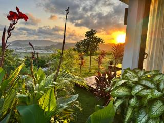 Villa Make Life Beautiful - Kuta Lombok - 3
