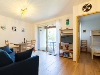 Appartement 5 personnes avec Wifi, parking, proche du lac à Génos - FR-1-695-78 - 9