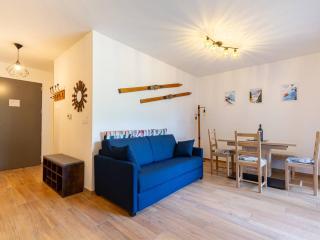 Appartement 5 personnes avec Wifi, parking, proche du lac à Génos - FR-1-695-78 - Génos - 0