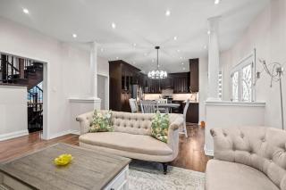 5 Bedroom Luxe Home with Patio beside Square One - Mississauga - 8