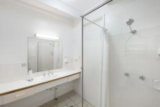 Unit 136 Amaroo Standard Twin Studio Apartment - Nelly Bay - 3