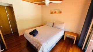 Beach Cabin - Buddina - 7