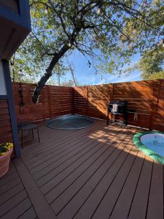 Cozy Tiny Home With Hot Tub and Cowboy Pool - 3