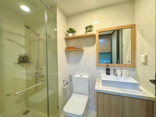 SOHO Residence & Hotel, Apartment with King Bed, walk to Bui Vien - Ho Chi Minh-stad - 1