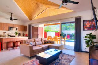 Pop House with private pool at Ciudad del Mar in Jaco - Jacó - 1