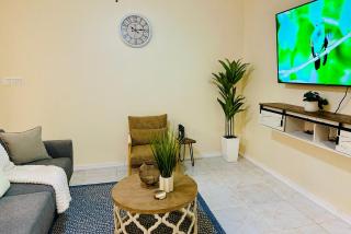 Island Paradise Too-Secure-Gated-Transportation Available - Montego Bay - 7