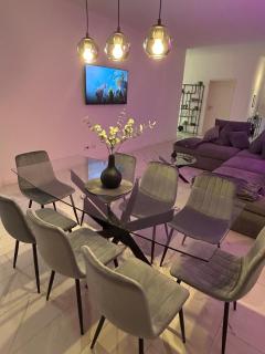 Superior XL - 110qm - 9 Personen Central Rooftop - 20 min to Hamburg - Elmshorn - 7
