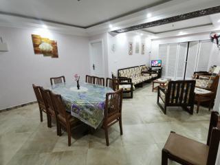 فيلا مستقلة بحديقة خاصة بالساحل الشمالى - 4