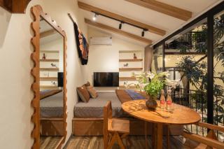 ROLL ROYCE Villa with Boutique Design-1 mins to Hoan Kiem Lake-Free Laundry - Hanoi - 2