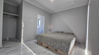 Stay in Newly build 3 bedrooms 2 bathrooms house - Perth - 8