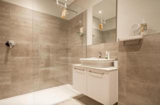 Stylish 1-Bedroom Apartment with Living Room Central Tangier - Tanger - 1