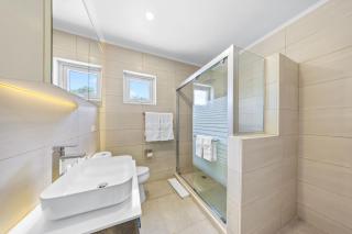 LUX 3BR and 2BA Villa with Pool Mango Villa by Bocobay - Palm-Eagle Beach - 4