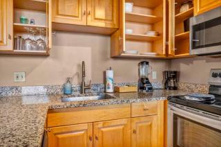 1Br in Heart of Downtown, Sauna, Prime Location - Cleveland - 2