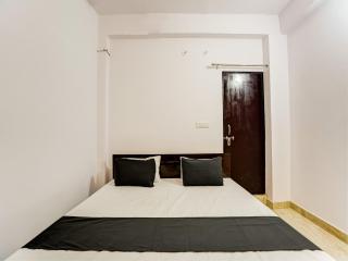 Hotel O Varusiya Guest House - Bhauli - 4