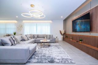 Brand new amazing themed home at Solara Resort - Davenport - 1