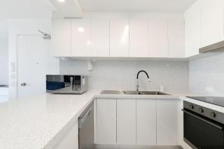 Lindomare Unit 16, 11 Orvieto Tce, Kings Beach - Caloundra - 5