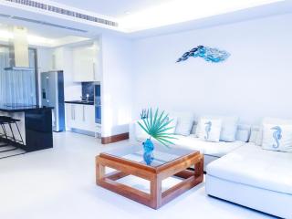 Beachfront 120sqm 2BR with Private Plunge Pool on stunning Naithon beach - 6