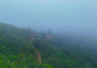 Aruvi Mountain Villa Vagamon by VOYE HOMES - 5