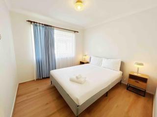 Entire house plus granny easy access to Gold Coast - 9