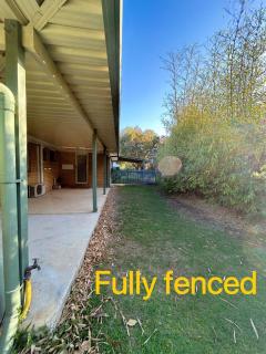 Entire house plus granny easy access to Gold Coast - 4