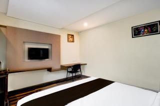 Townhouse Kothapet Formerly Surabhi Elite - Surūrnagar - 3