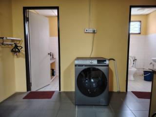 Home Stay Park - Miri - 6