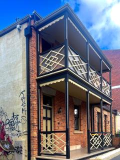 Inner City Executive Living - Hobart - 0