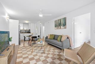 Stylish and Comfy 2BR in Medical District with Parking - 3