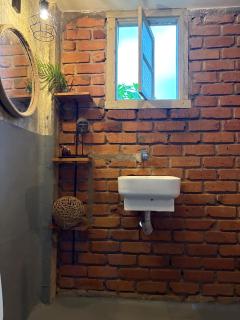 Moss Forest Cabin Hike&River Escapes with veg meals - - 5