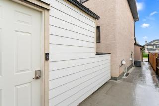 Private Family Entertainer's Suite - Calgary - 7