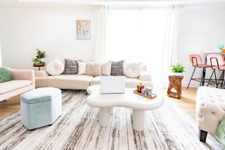 Premium 4-bedrooom Apartment - Los Angeles - 2
