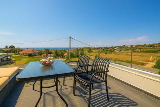Chalkidiki's Seaview Escape - Cozy Summer Getaway - Nea Potidaea - 0