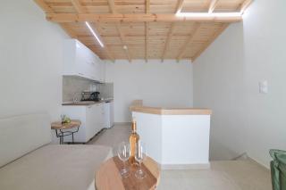 Chalkidiki's Seaview Escape - Cozy Summer Getaway - Nea Potidaea - 5
