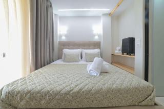 Chalkidiki's Seaview Escape - Cozy Summer Getaway - Nea Potidaea - 1