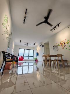 APPLE CloverLeafs Homestay Melaka - Malacca - 0