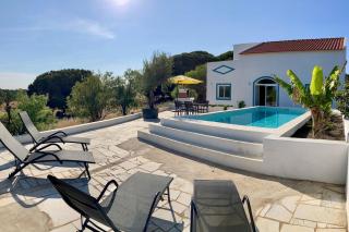 Boutique holiday home "Casa da vida doce" I Private, quiet & stylish I Pool, garden, sea view I For families, friends & couples - Lagoa - 3
