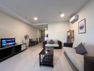 #11 Studio First Subang Mall SS15 Courtyard--2mins to SS15 LRT !2 PAX! - Subang Jaya - 4