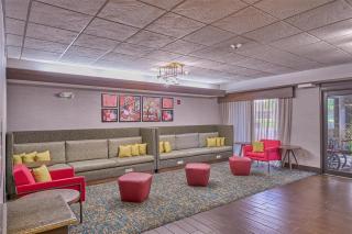 Hampton Inn Flemington - 4