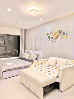 Beautiful Hotel Vinhomes Grand Park - Long Bình - Gò Công - 9