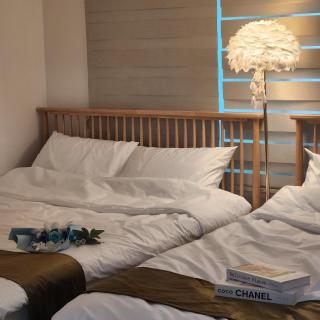 Lake House - Hwaseong - 0