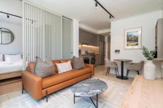 Lavish Living at The Braemar - 0