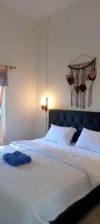 Purisani Suites Villa - Sleman - 9