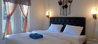 Purisani Suites Villa - Sleman - 7