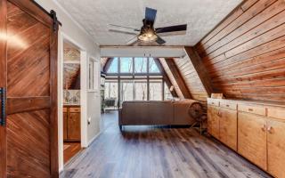 Cozy Days Hideaway - Modern rustic vibes mountain views - 3