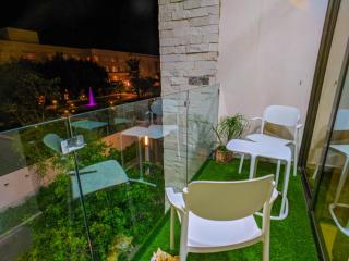 500m to Beach l Queen Beds Kitchen l Pool Patio Gym Bikes AC 20201 - Playa del Carmen - 0