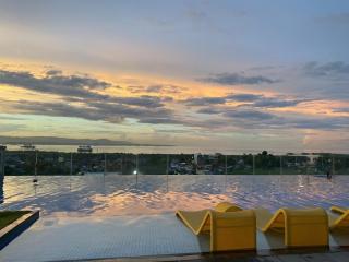 Mactan Newtown 8 boulevard Deluxe Tower ONE - Punta Engaño - 7
