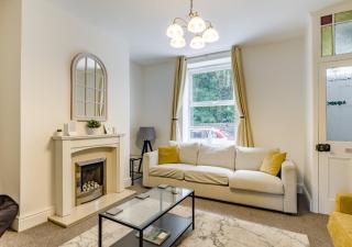 High Peak Place - Whaley Bridge - 9