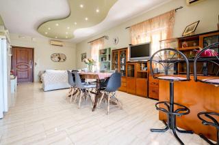 Peaceful Hilltop Apartment with Balcony & Sea View - Eretria - 3