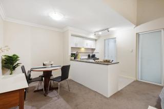 Cloud Nine City Centre 1BDR - Perth - 5