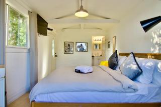 30 PCT OFF! Malibu Charming Suite, Ocean View, King Bed - Malibu - 8